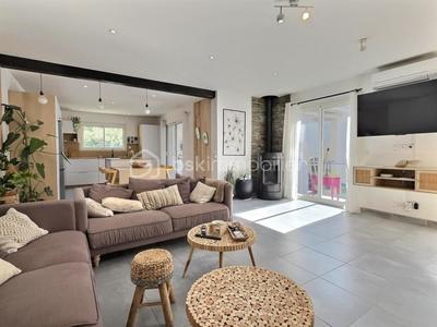 Maison - 150 m² - 5 pièces