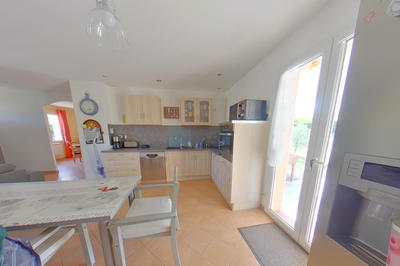 Maison - 106 m² - 5 pièces