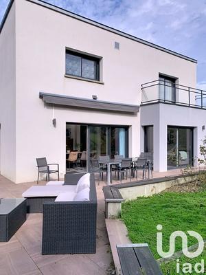 Maison de maîtres - 146 m² - 6 pièces