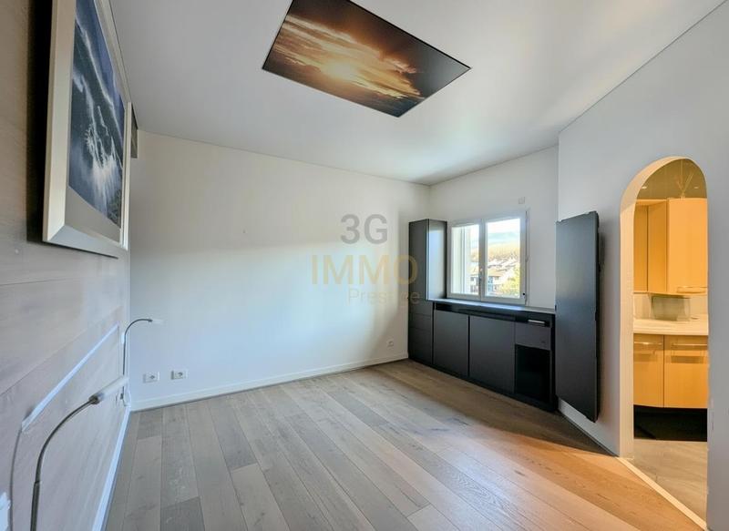 Appartement - 96 m² - 3 pièces