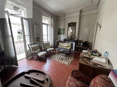 Appartement haussmannien - 80 m² - 3 pièces