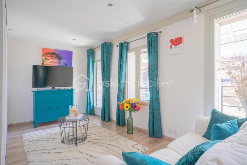 Maison - 190 m² - 7 pièces