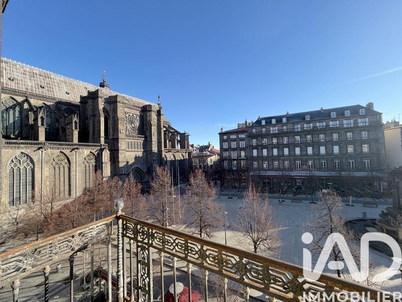 Appartement - 110 m² - 4 pièces