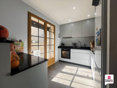 Maison - 122 m² - 5 pièces