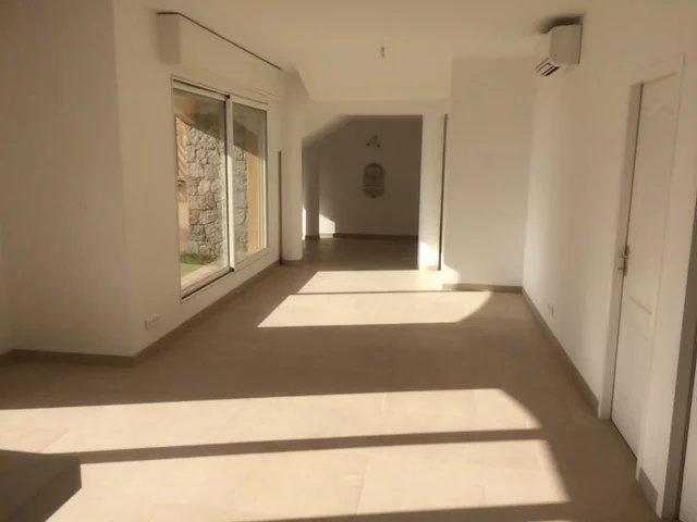 Villa - 171 m² - 5 pièces