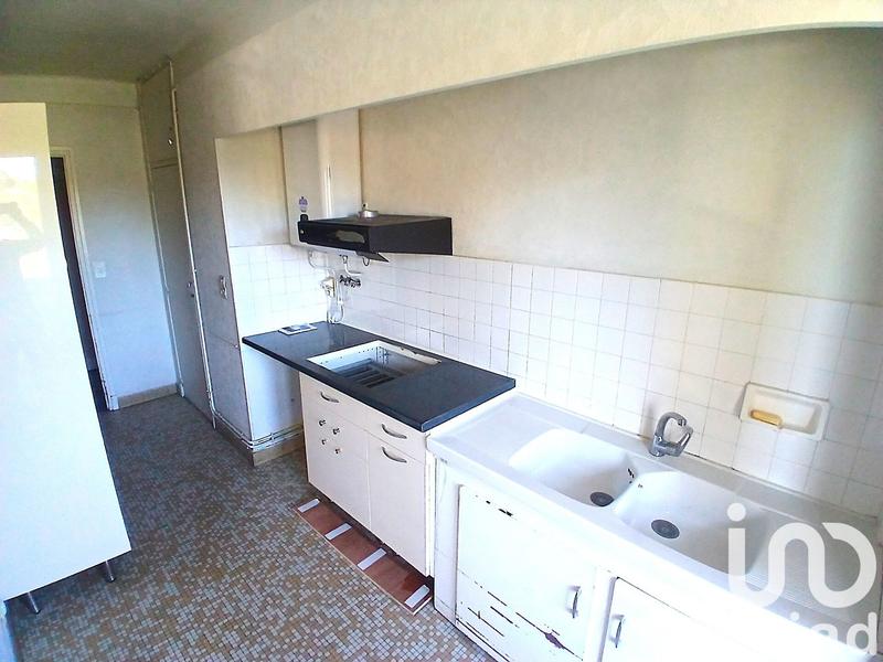 Appartement - 80 m² - 4 pièces