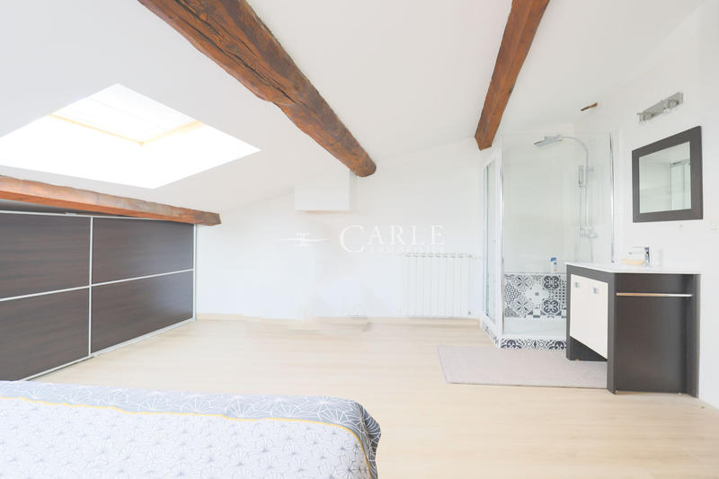 Maison - 208 m² - 7 pièces