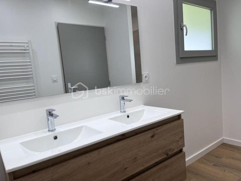 Maison de ville - 130 m² - 4 pièces