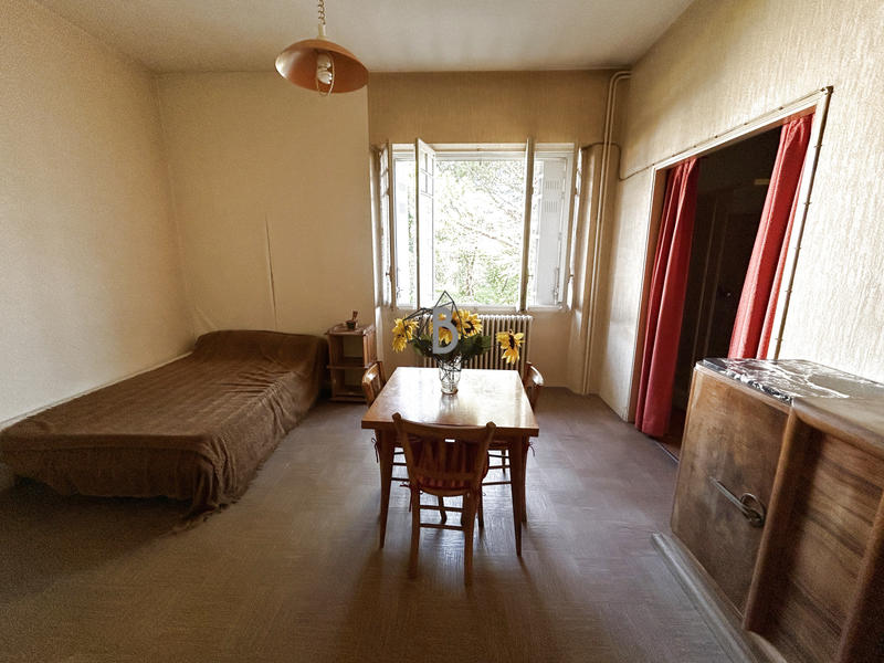 Maison - 194 m² - 8 pièces