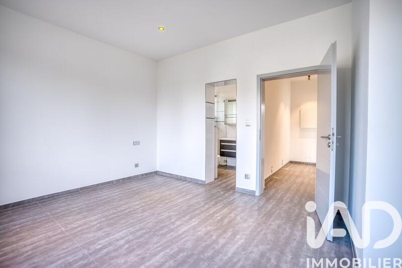 Appartement - 123 m² - 5 pièces