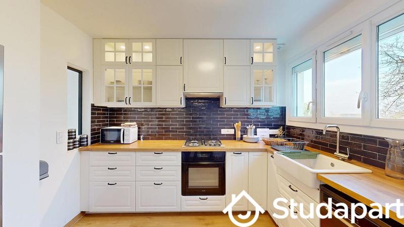 Chambre - 112 m² - 1 pièce