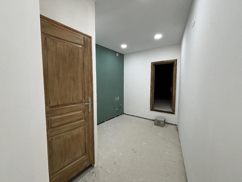 Divers - 80 m² - 3 pièces