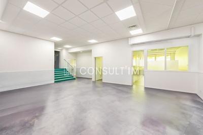Bureau - 433 m²