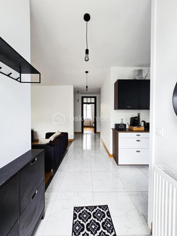 Appartement - 100 m² - 4 pièces