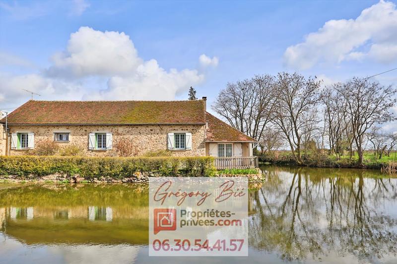 Corps de ferme - 435 m² - 11 pièces