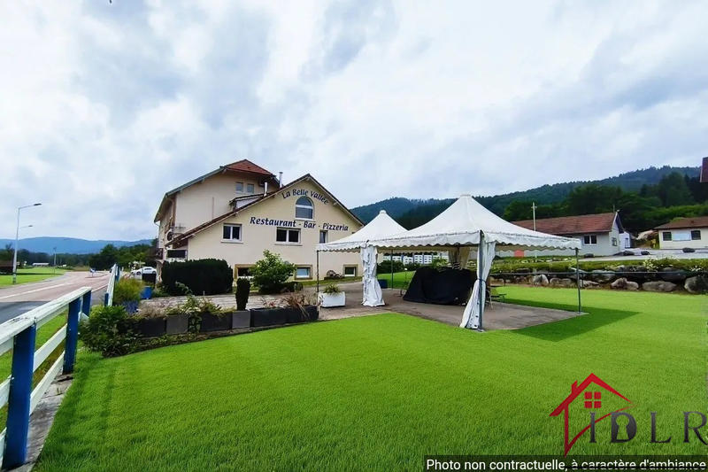 Fonds de commerce - Local commercial - 270 m²