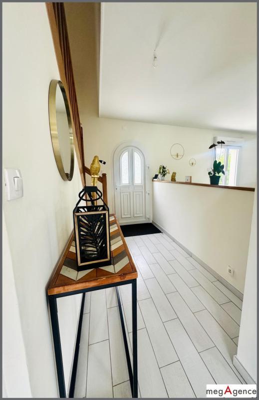 Maison - 110 m² - 6 pièces