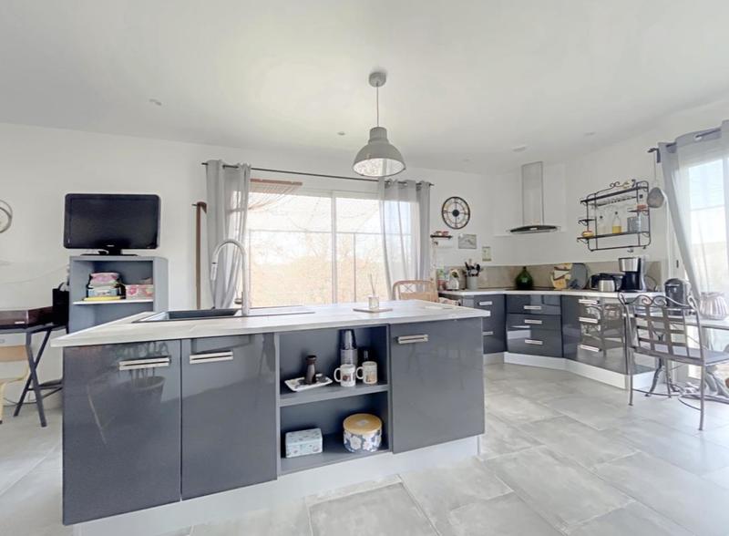 Villa - 80 m² - 3 pièces