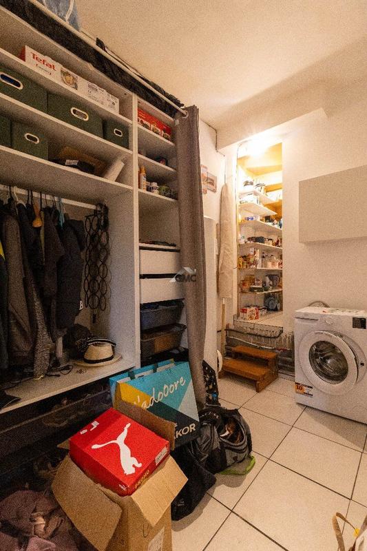 Villa - 100 m² - 5 pièces