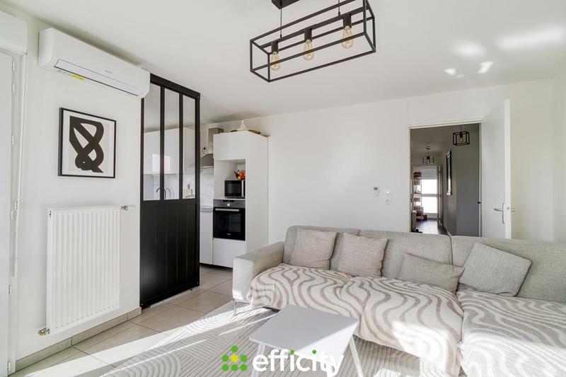 Appartement - 82 m² - 4 pièces