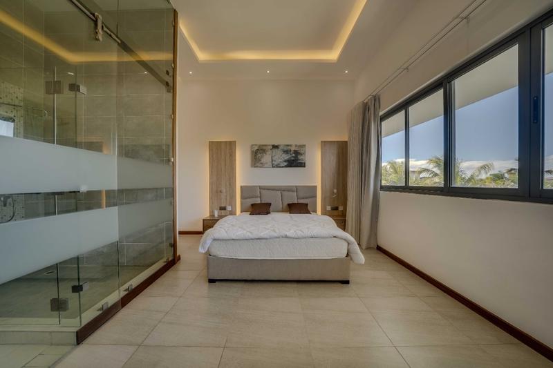 Villa - 377 m² - 7 pièces