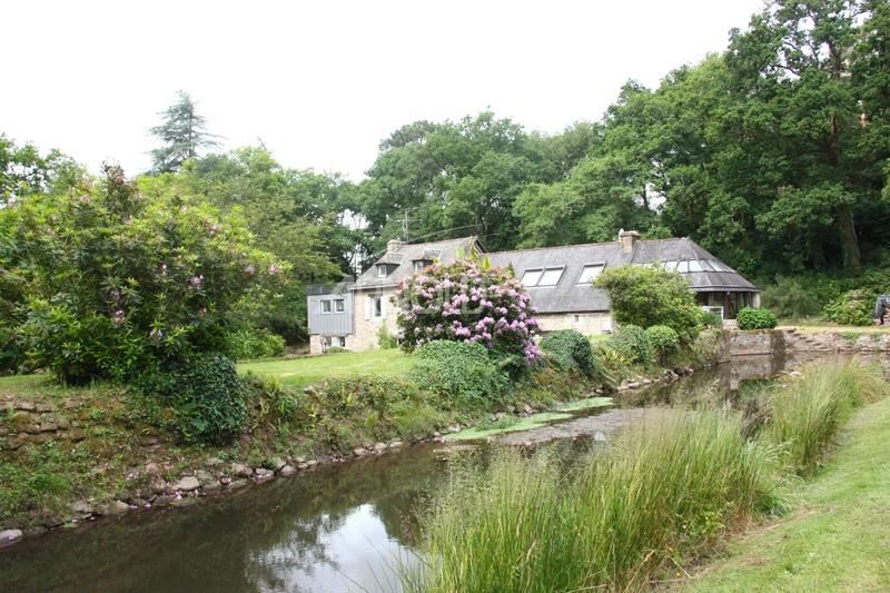 Maison - 266 m² - 9 pièces