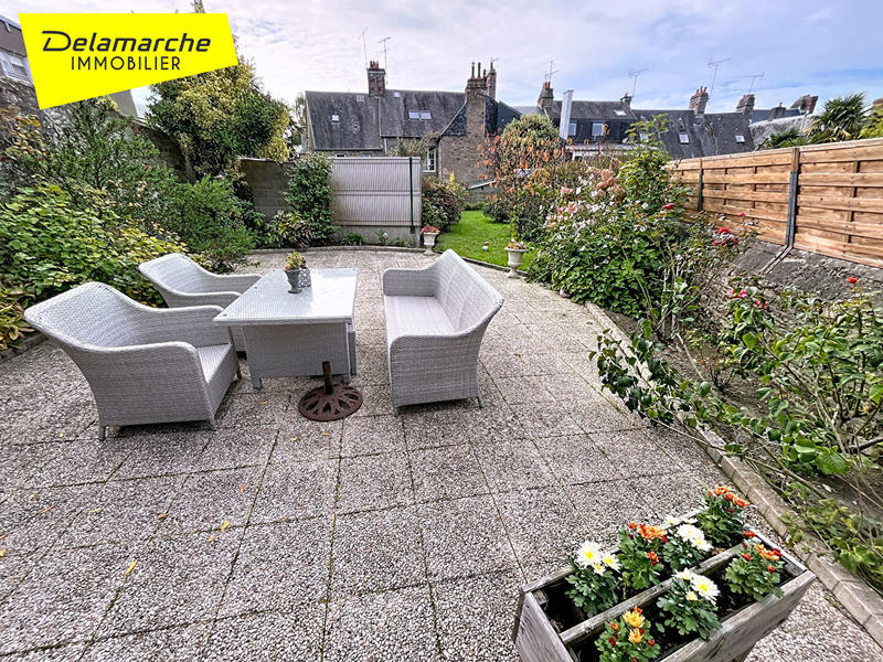 Maison - 166 m² - 6 pièces