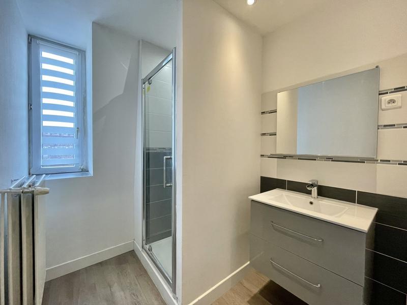 Maison - 142 m² - 7 pièces