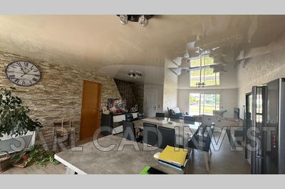 Maison - 130 m² - 5 pièces