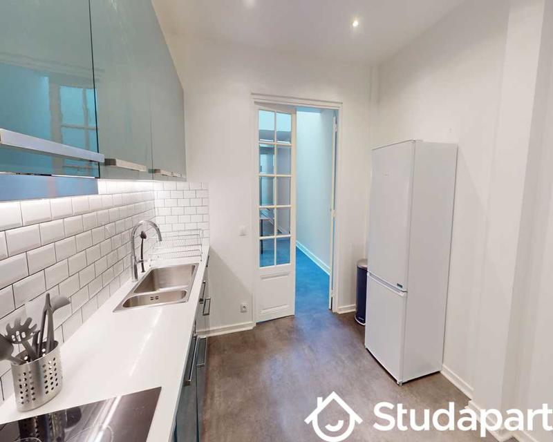 Chambre - 120 m² - 1 pièce