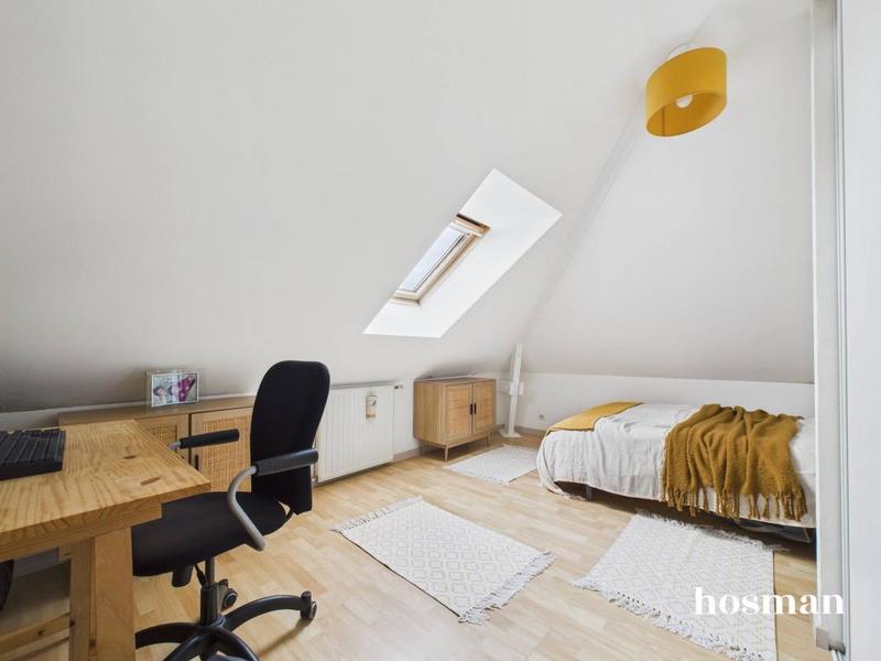 Maison - 172 m² - 8 pièces