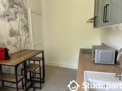 Chambre - 12 m² - 1 pièce