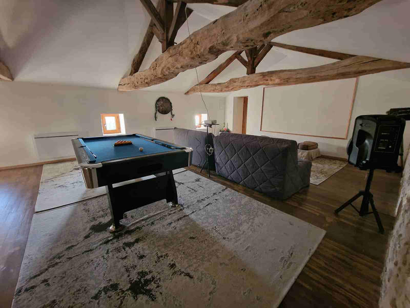 Maison - 298 m² - 7 pièces