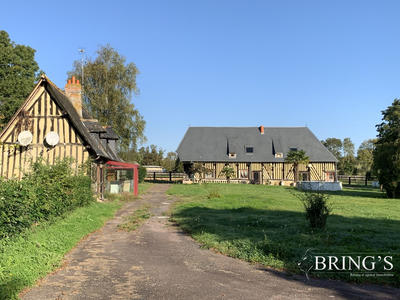 Maison - 200 m² - 6 pièces