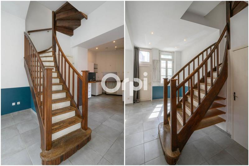 Maison - 95 m² - 5 pièces