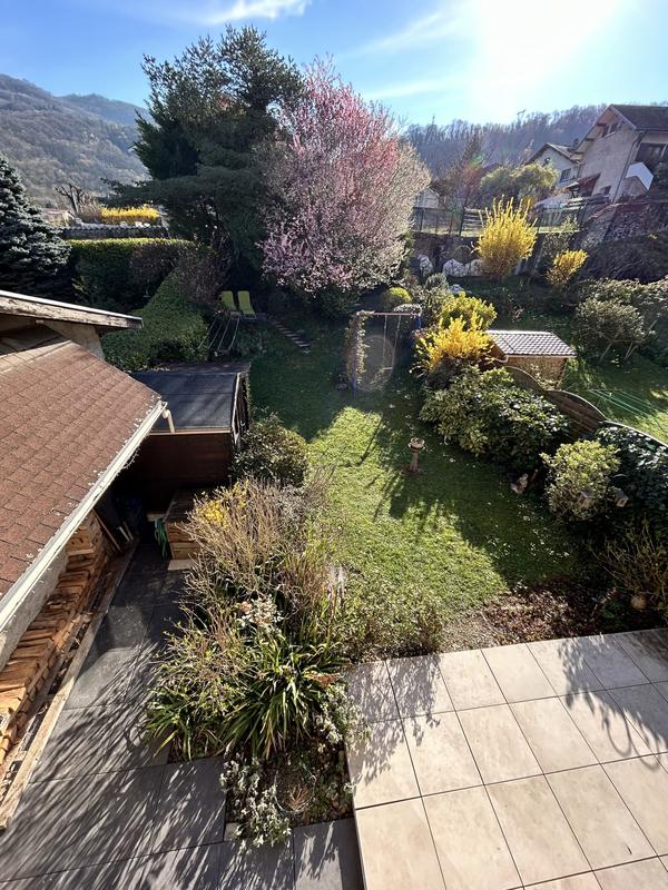 Maison - 106 m² - 5 pièces