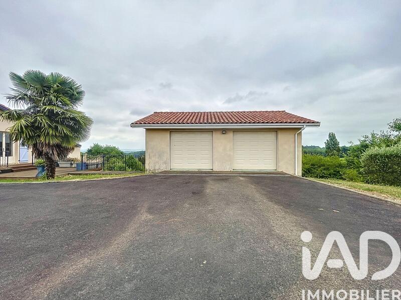 Maison de village - 73 m² - 5 pièces