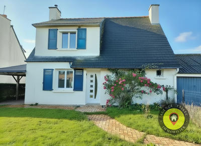 Maison - 98 m² - 5 pièces