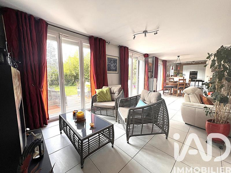 Maison - 184 m² - 7 pièces