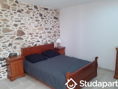 Chambre - 15 m² - 1 pièce