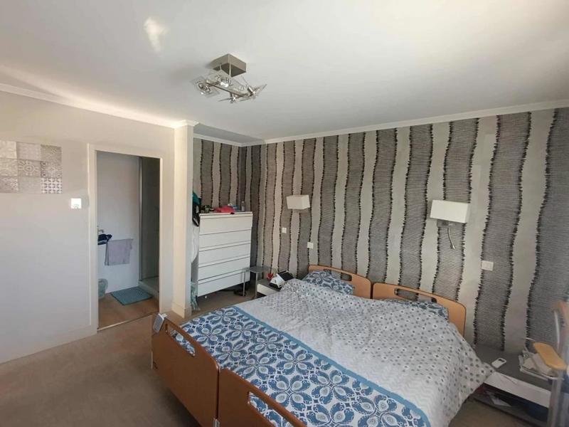 Maison - 136 m² - 7 pièces