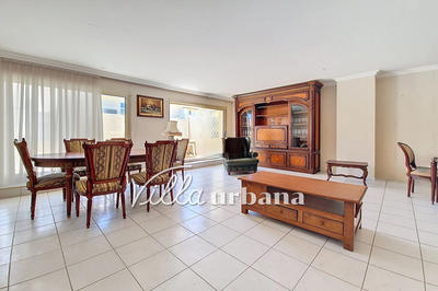 Appartement - 118 m² - 4 pièces