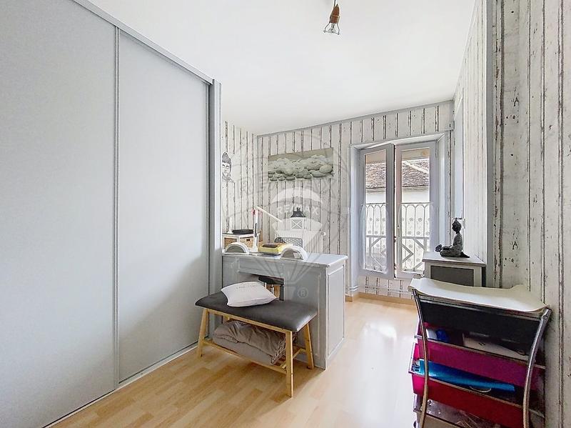 Maison de village - 107 m² - 4 pièces