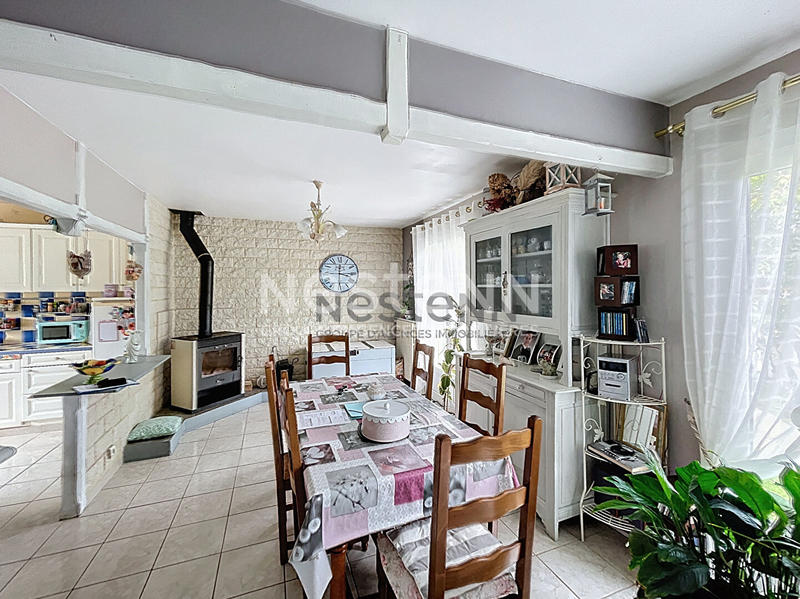 Maison - 99 m² - 4 pièces