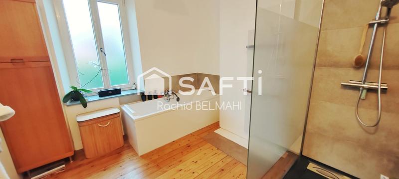 Maison - 300 m² - 7 pièces