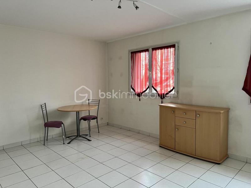 Studio - 32 m² - 2 pièces