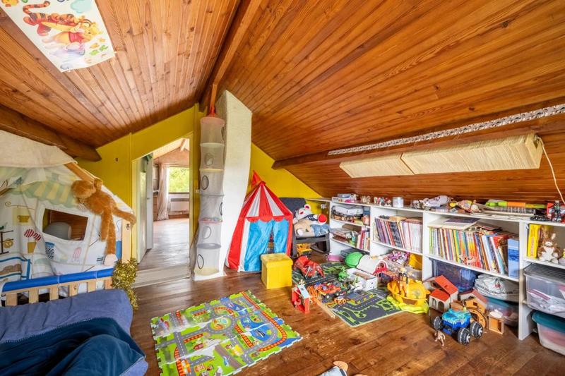 Maison - 110 m² - 4 pièces