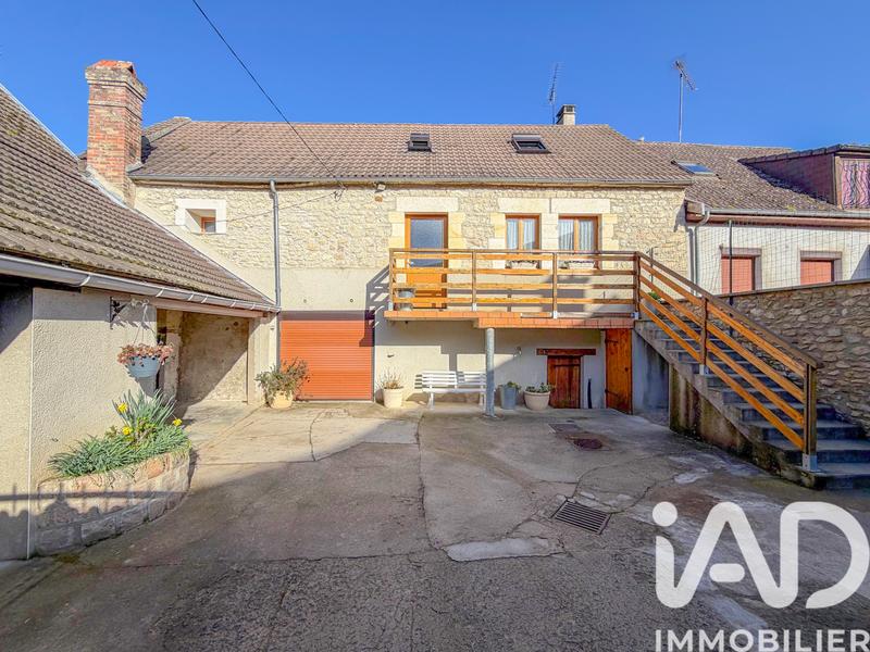 Maison de village - 104 m² - 5 pièces