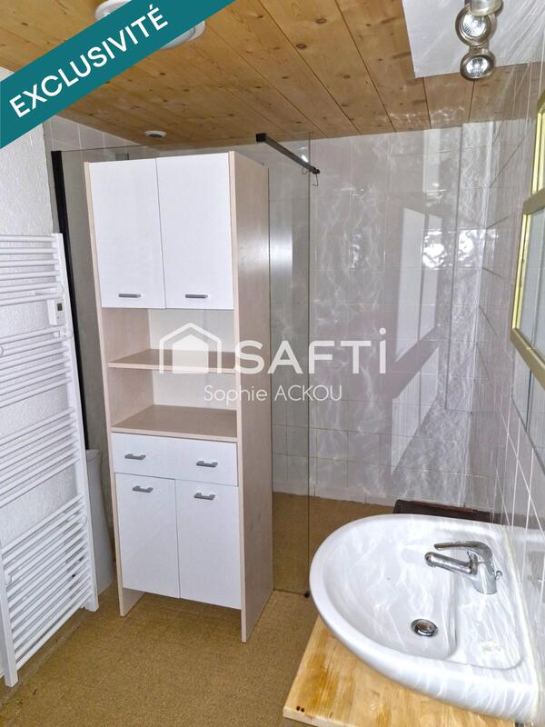 Appartement - 75 m² - 2 pièces