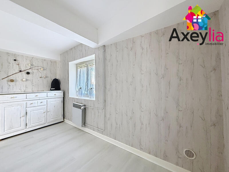 Maison - 130 m² - 7 pièces